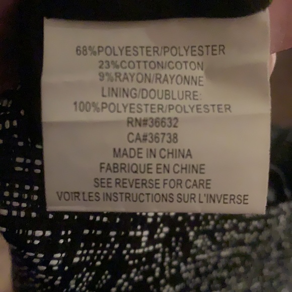 Kerry Brooke skirt, size 8P, EUC - Picture 3 of 4